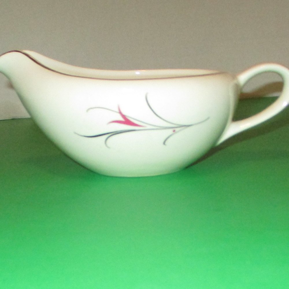 Serenade Dinnerware Gravy Boat Made in USA Eggshell Porcelain Tableware Holiday